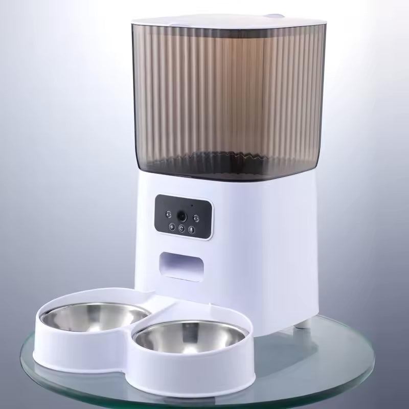 Smart Whiskers™ Automatic Pet Feeder With Camera